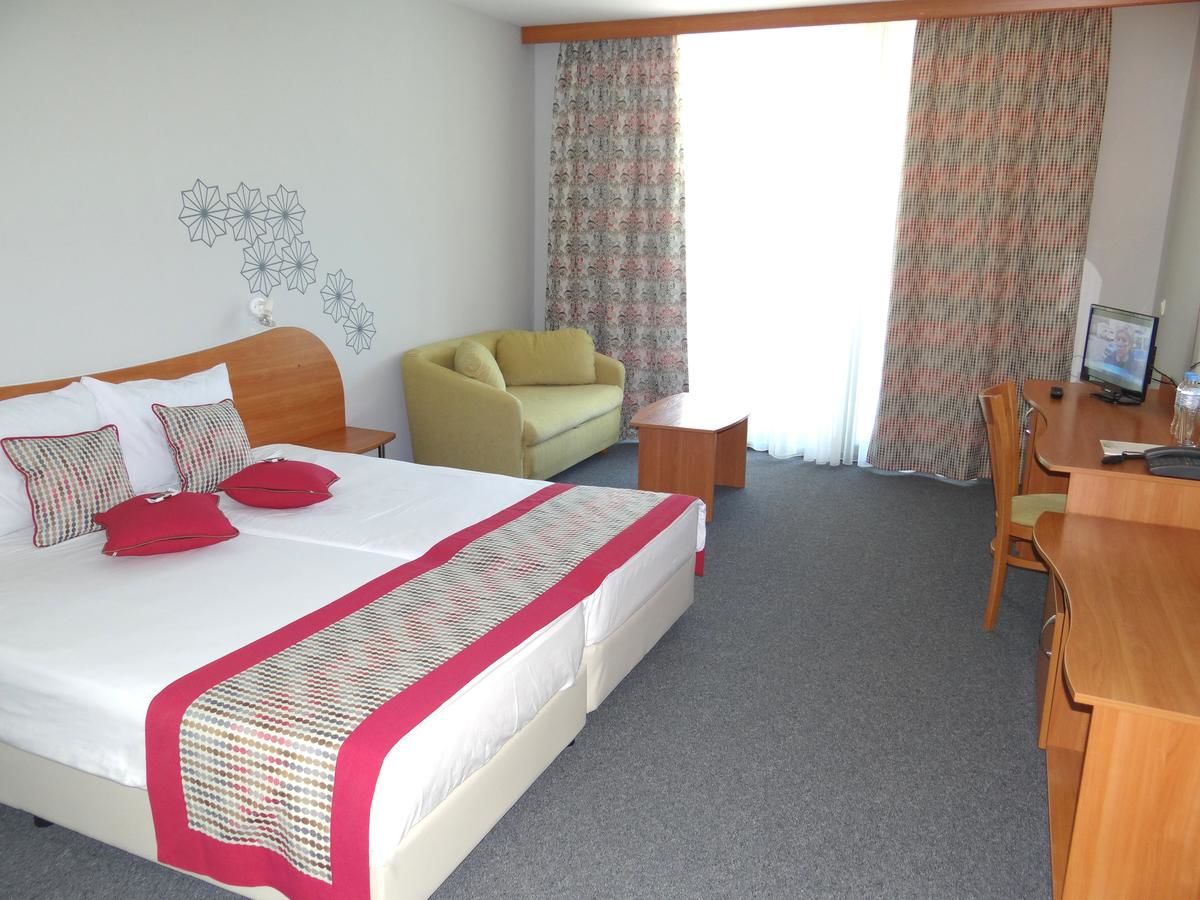 Отель MPM Hotel Kalina Garden - Все включено Солнечный Берег