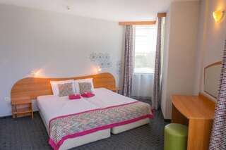 Отель MPM Hotel Kalina Garden - Все включено Солнечный Берег Семейный люкс (для 2 взрослых и 2 детей)-5
