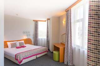 Отель MPM Hotel Kalina Garden - Все включено Солнечный Берег Семейный люкс (для 2 взрослых и 2 детей)-6