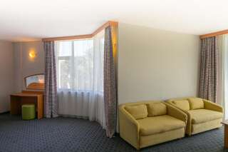 Отель MPM Hotel Kalina Garden - Все включено Солнечный Берег Семейный люкс (для 3 взрослых)-6